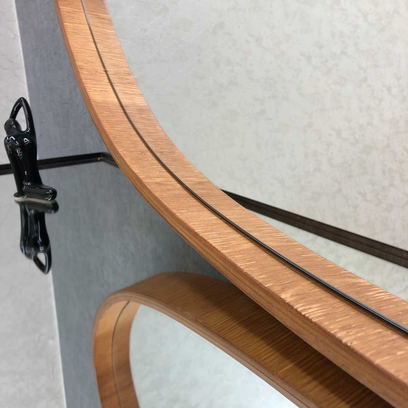 Espelho Orgânico com Borda Amadeirada: Estilo Natural e Elegante para sua Decoração