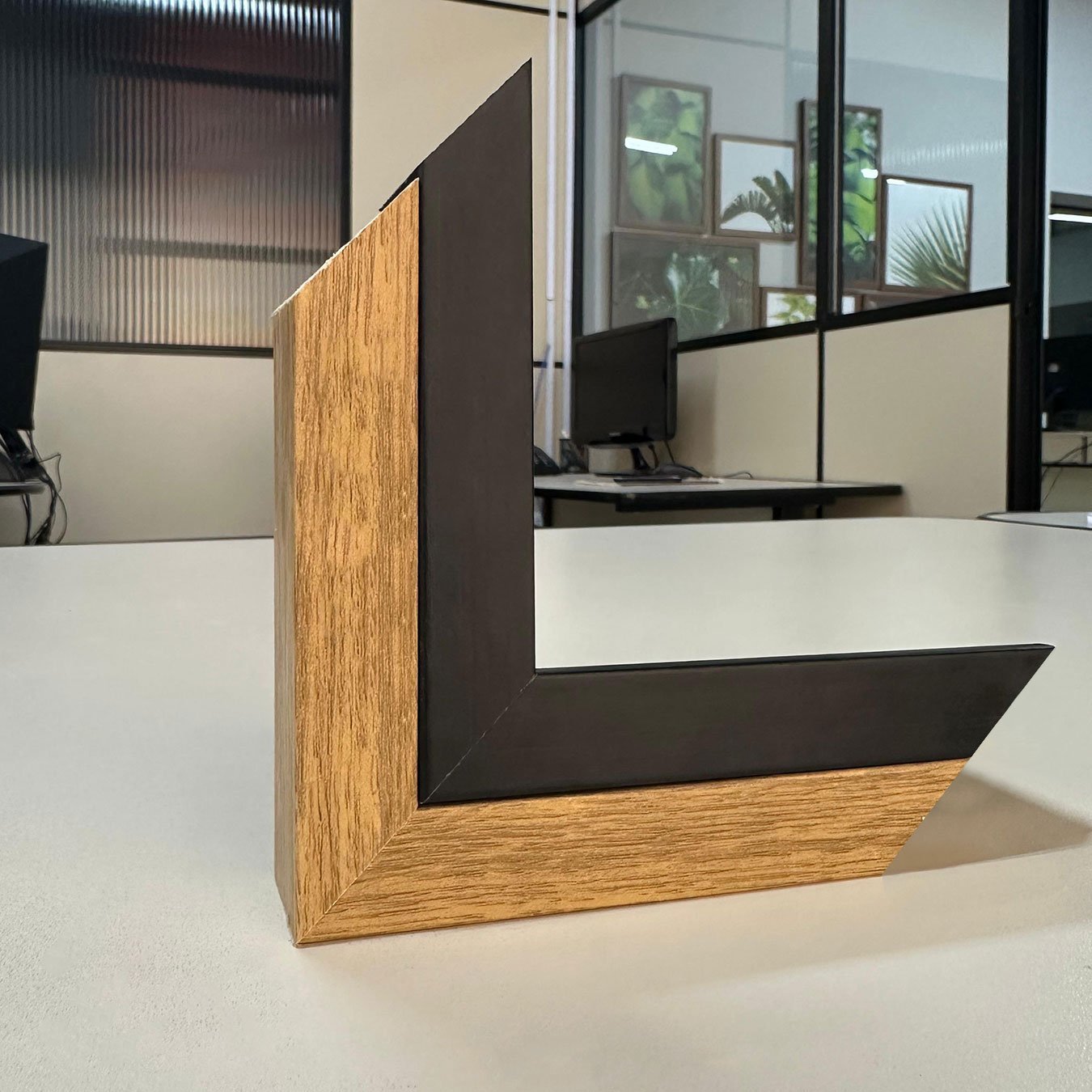 Kit 2 Quadros Abstratos Modernos Tons Suaves e Coloridos com  Moldura e Vidro