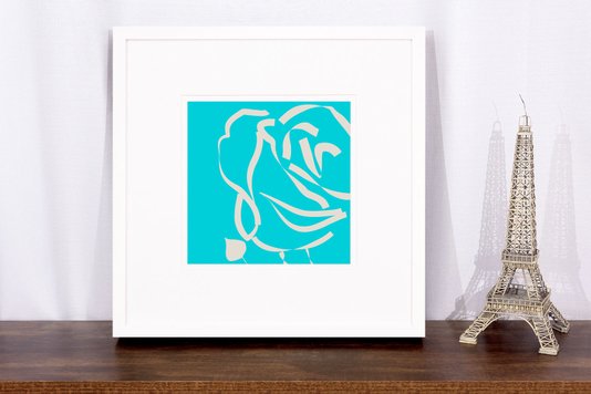 Quadro Decorativo Floral Silhueta Bege de Flor com Moldura Branca 60x60cm
