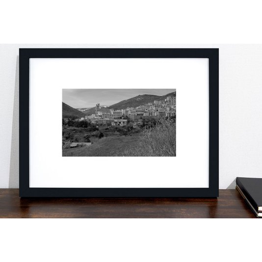 Quadro Decorativo com Moldura Preta Paisagem Vila Medieval na França