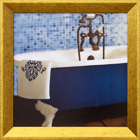 Quadro Decorativo com Moldura Dourada Banheira Branca e Azul com Toalha 30x30cm