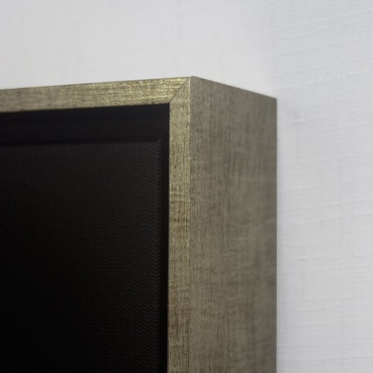 Detalhes e acabamento, tela canvas com moldura flutuante.