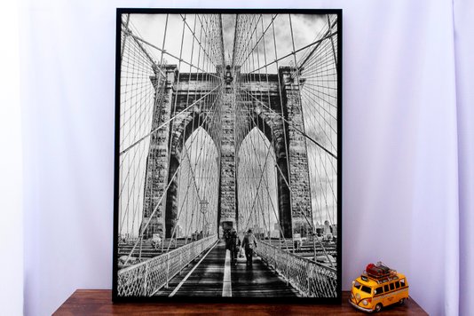 Quadro Decorativo com Moldura Preta Ponte do Brooklyn em Nova Iorque