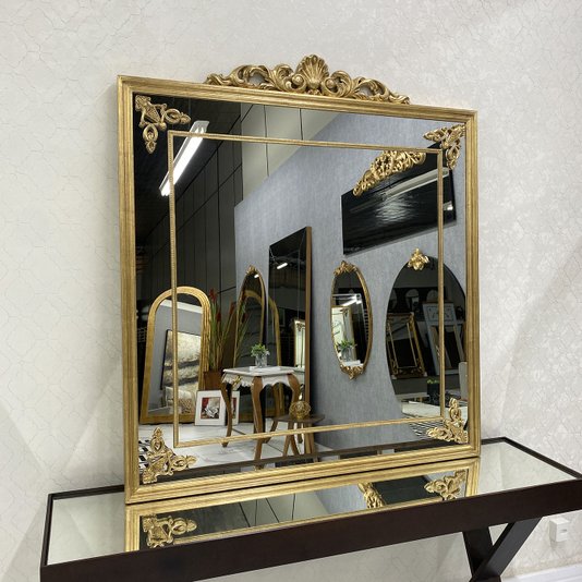 Espelho Clássico com Moldura Dourada Folheada À Mão com Folha Ouro 120x130 cm