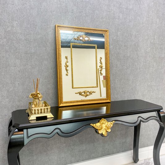 Espelho Clássico Decorativo com Apliques Dourados Folheados