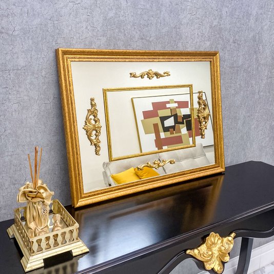 Espelho Clássico Decorativo com Apliques Dourados Folheados