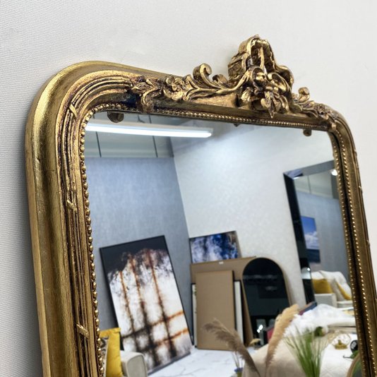 Espelho Clássico Decorativo Verona com Moldura Folheada Dourada Envelhecida