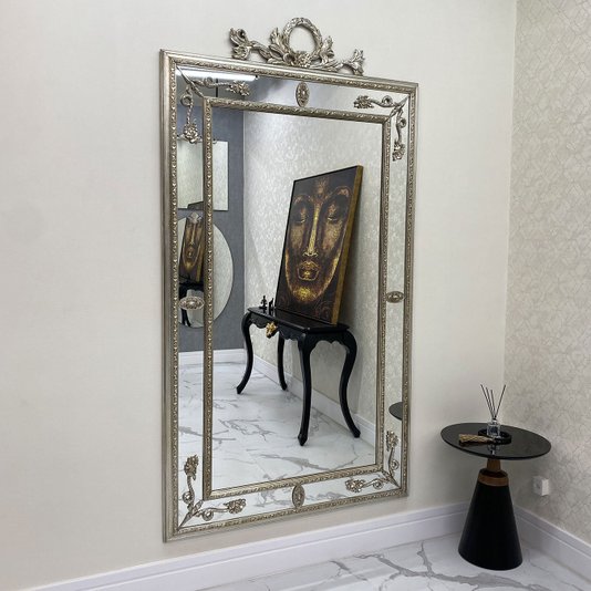 Espelho Clássico Decorativo Royale com Moldura e Apliques Folheados em Prata 120x220 cm