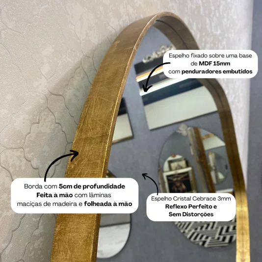 Espelho de Formato Orgânico com Borda Folheada à Mão com Folha Ouro