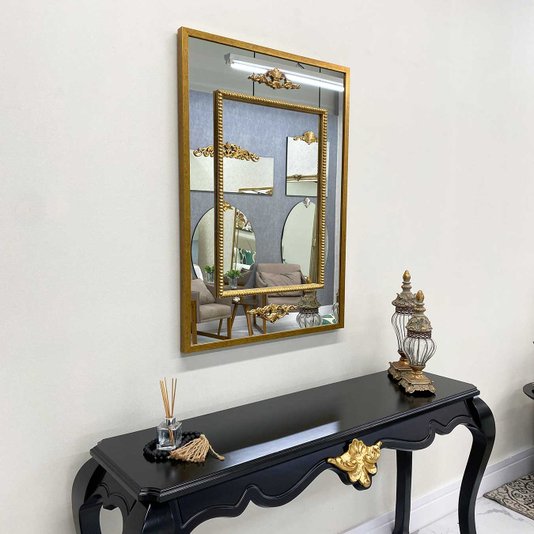 Espelho Decorativo Clássico com Moldura e Apliques Dourados