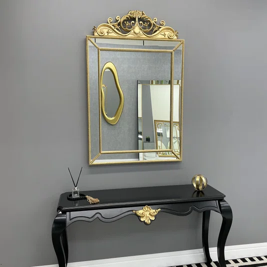 Espelho Decorativo Clássico Dourado com Moldura Folheada à Mão em Folha Ouro