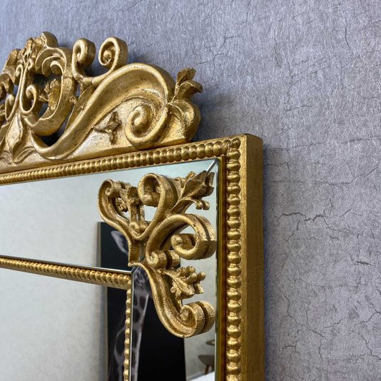 Espelho Decorativo Bella Roma com Moldura Dourada Espelhada e Apliques Folheados