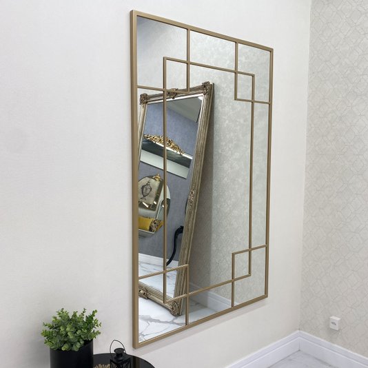 Espelho Decorativo Moderno Retangular com Moldura Gradeada Dourada