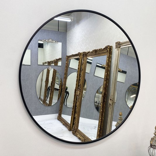 Espelho Decorativo Redondo com Moldura Preta: Elegância e Versatilidade para sua Decoração