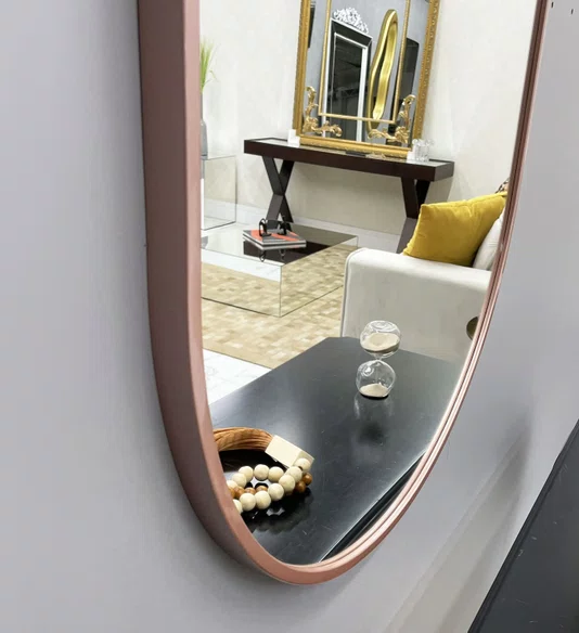 Espelho Decorativo Retangular Arredondado com Moldura Rosê Gold Laqueada
