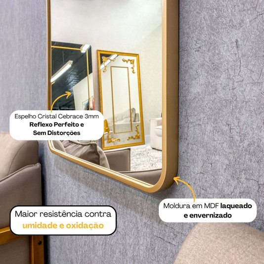 Espelho Decorativo Retangular com Cantos Arredondados e Moldura Dourada