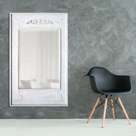 Espelho Decorativo Rústico com Moldura Branca Estilo Provençal com Apliques