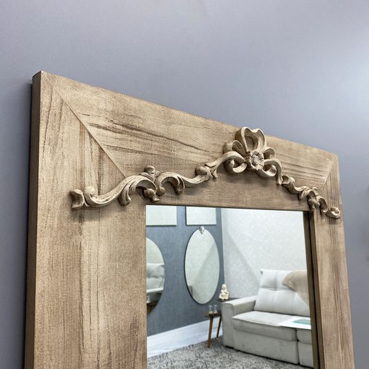 Espelho Decorativo Rústico Moldura na Cor Creme Estilo Provençal com Aplique