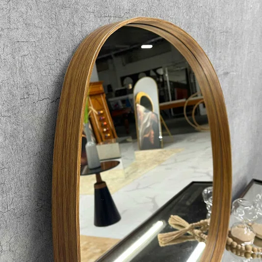 Espelho Orgânico com Borda Amadeirada - Charme Natural - Ideal para Ambientes Aconchegantes