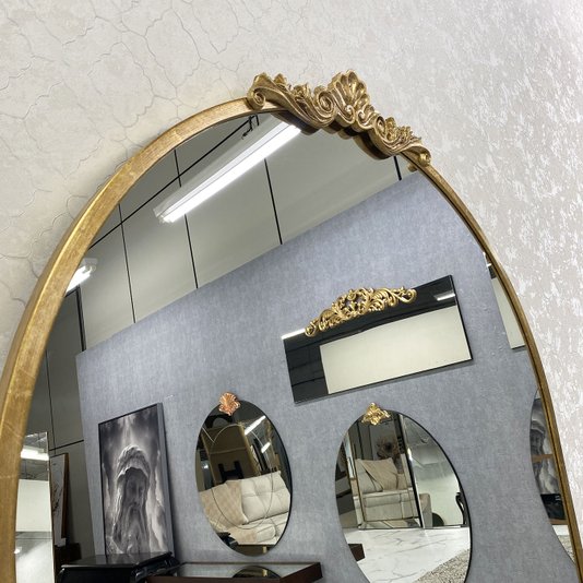 Espelho Oval Base Reta Estilo Clássico com Moldura Dourada Folheada à Mão