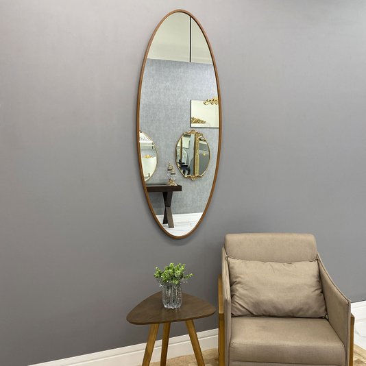 Espelho Oval com Moldura em MDF Revestida de Madeira Curupixá: Elegância para Sua Decoração