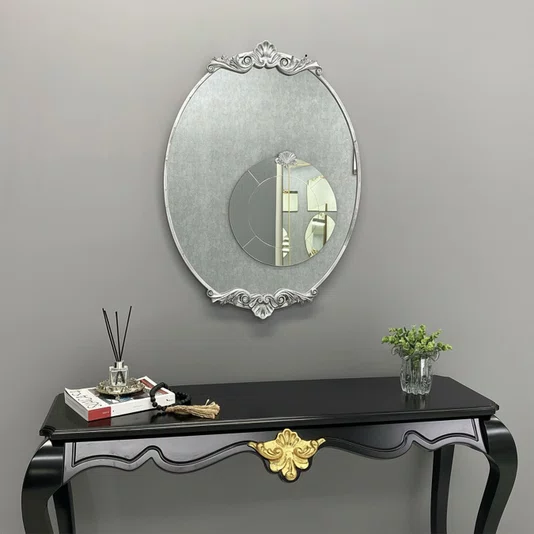 Espelho Oval Estilo Clássico com Moldura Dourada Folheada: Classe e Elegância