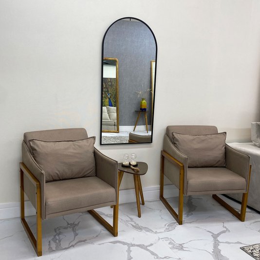 Espelho Oval Janela Moldura Preta Fosca - Design Elegante e Durabilidade Garantida
