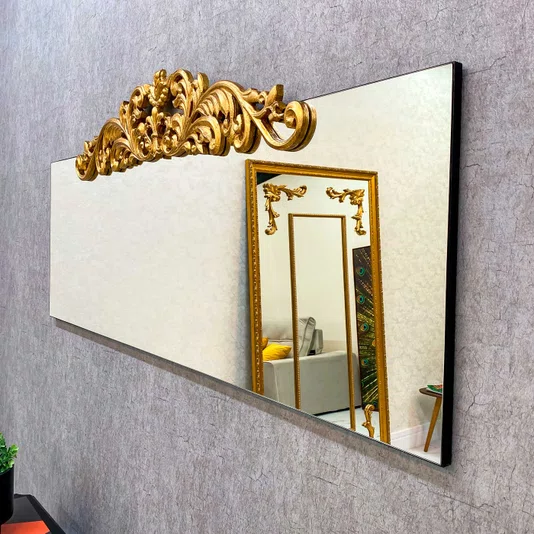 Espelho Retangular com Borda Infinita e Aplique Dourado: Elegância e Sofisticação 150x65cm