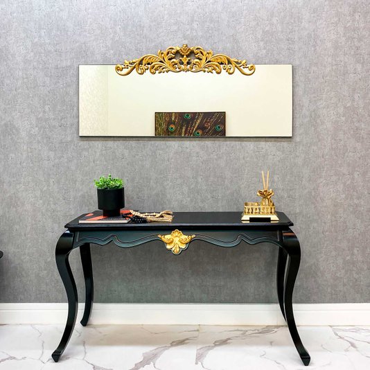 Espelho Retangular com Borda Infinita e Aplique Dourado: Elegância e Sofisticação