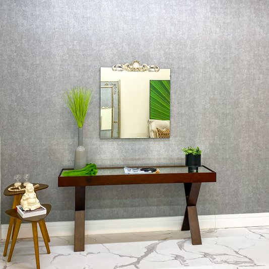 Espelho Retangular com Borda Infinita e Frontão Folheado Prata: Luxo e Elegância