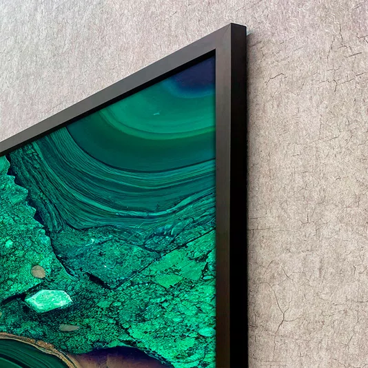 Quadro Abstrato Verde Esmeralda Textura Mineral Luxuosa com Moldura e Vidro