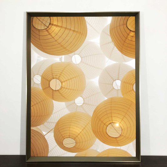Quadro Criativo Moderno Arte Luminárias Japonesas com Moldura Prata Chanfrada