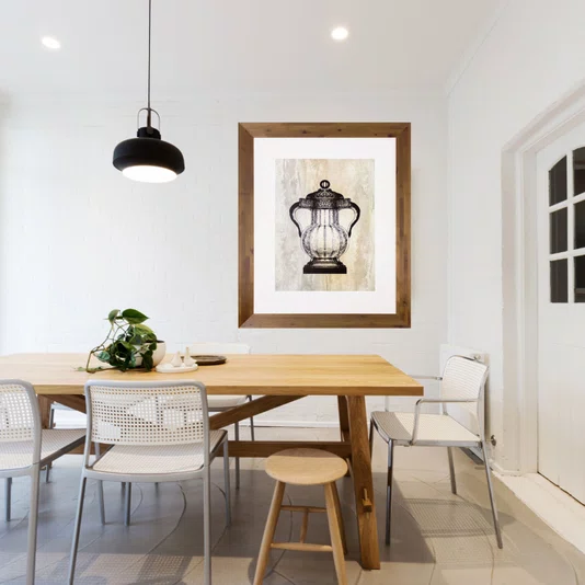 Quadro Decorativo com Moldura Rústica Ânfora em Preto e Branco II 80x100cm