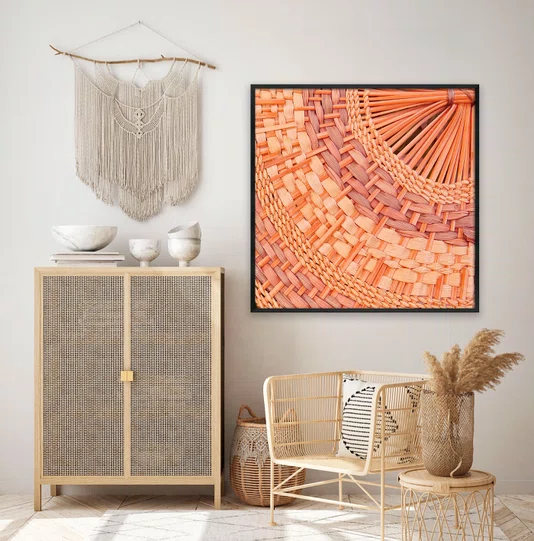 Quadro Decorativo Estilo Arte Artesanal em Fibras Naturais com Moldura e Vidro