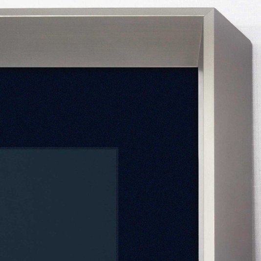 Quadro Decorativo Flores e Folhas Antúrio Azul com Moldura Prata 85x85 cm