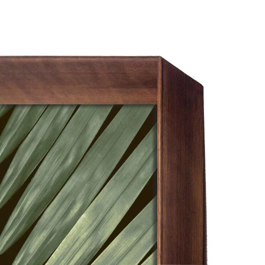 Quadro Decorativo Folha de Palmeira com Moldura Chanfrada Amadeirada 95x145 cm