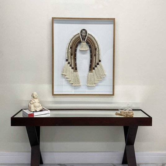 Quadro Decorativo Moderno Cocar Indígena Feito à Mão Arte em Fios 80x100 cm