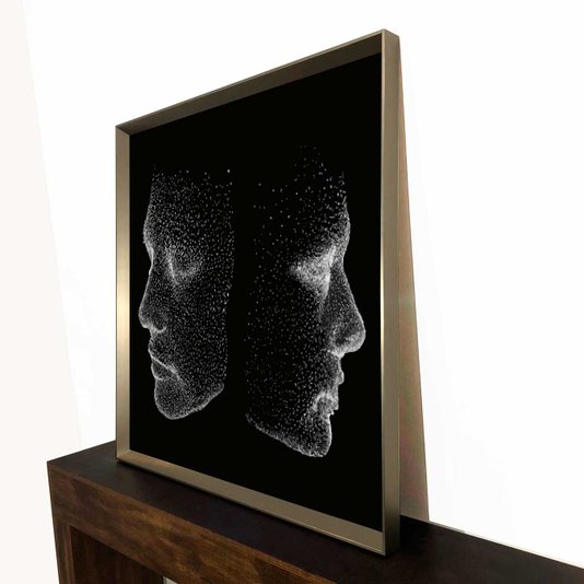 Quadro Decorativo Moderno com Moldura Prata Silhuetas de Rostos em Fundo Preto