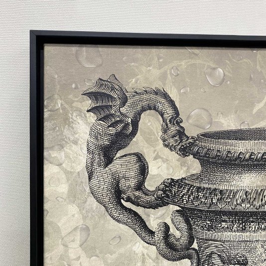 Quadro em Canvas com Moldura Preta Imagem Ânfora Arte Medieval Dragões