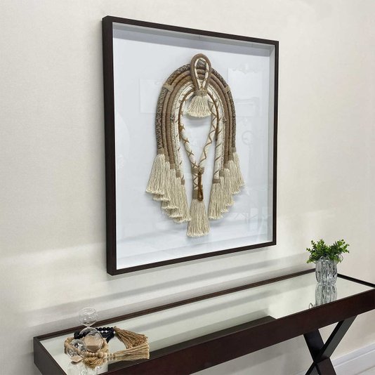 Quadro Escultura Cocar Indígena Arte em Fios Tons Neutros 90x100 cm
