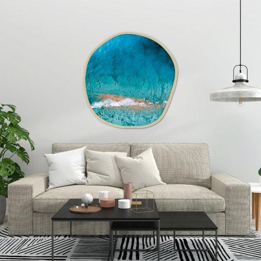 Quadro Águas Cristalinas do Mar em  Formato Orgânico com Moldura Marupá
