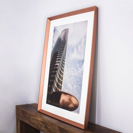 Quadro Moderno com Moldura Chanfrada Torre do FED em Paris 85x125 cm