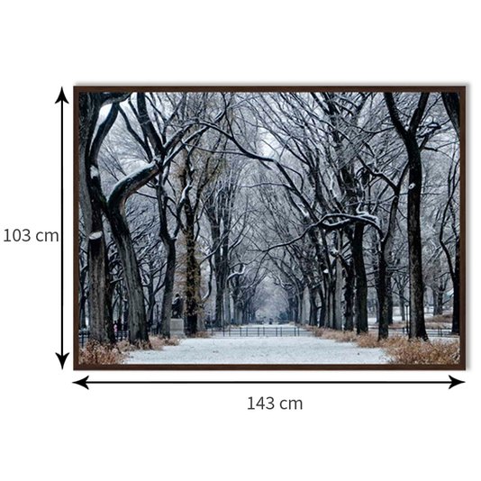 Tamanho exato do quadro com moldura: 143 x 103 cm.