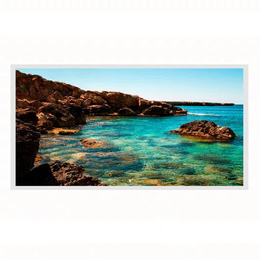 Quadro Praia Paisagem Costeira com Mar Turquesa, Rochas Vulcânicas e Falésias