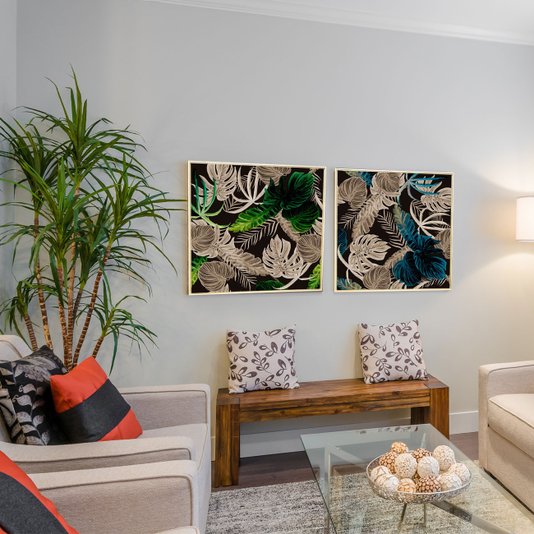 Quadro Tela Canvas Floral com Moldura Natural Detalhes Verdes - Escolha o Tamanho