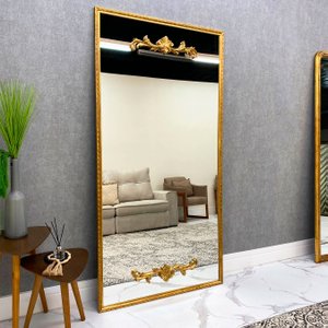 Espelho Clássico Presenza com Moldura Folheada à Mão: Toque de Luxo para sua Decoração Espelho Clássico Presenza com Moldura Folheada à Mão: Toque de Luxo para sua Decoração