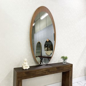 Espelho Formato Oval Moderno Base em MDF Amadeirada: Praticidade e Elegância 80x160 cm Espelho Formato Oval Moderno Base em MDF Amadeirada: Praticidade e Elegância 80x160 cm