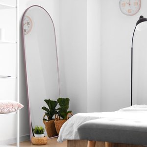 Espelho Oval Base Reta Decorativo com Moldura Cobre Rosê Gold Espelho Oval Base Reta Decorativo com Moldura Cobre Rosê Gold