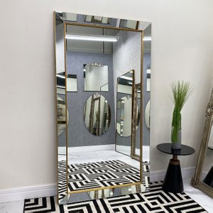 Espelho Moderno com Moldura Espelhada e Borda Folheada à Mão - Luxo e Sofisticação Espelho Moderno com Moldura Espelhada e Borda Folheada à Mão - Luxo e Sofisticação