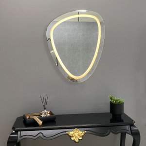 Espelho Formato Orgânico Jateado com LED e Touch 80x100 cm Espelho Formato Orgânico Jateado com LED e Touch 80x100 cm